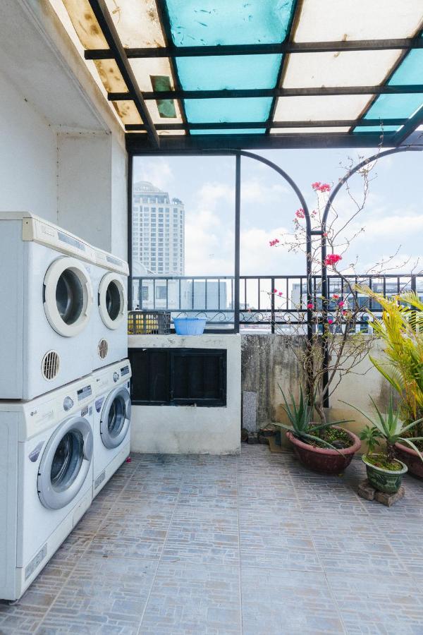 T98 Westlake Quang An - Tay Ho Center Garden View Studio! Hanoi Bagian luar foto