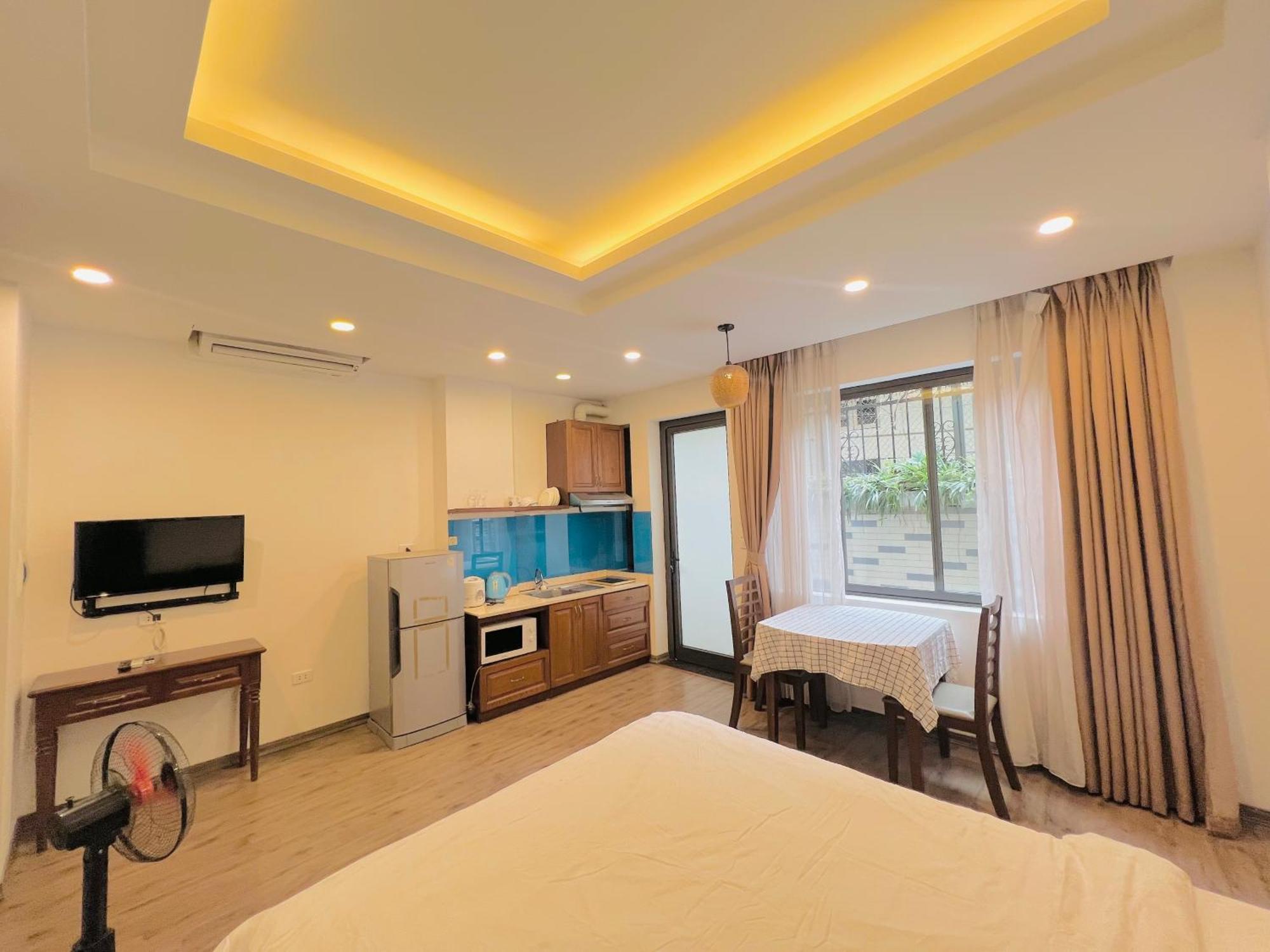 T98 Westlake Quang An - Tay Ho Center Garden View Studio! Hanoi Bagian luar foto